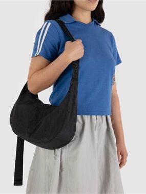 BAGGU Black Medium Crescent Bag